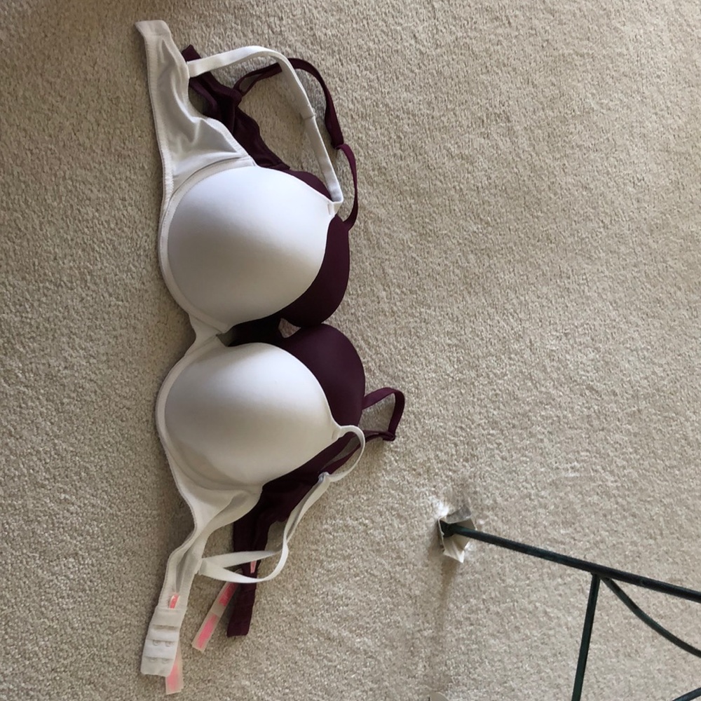 2 — 32DD Bras from Victoria Secret